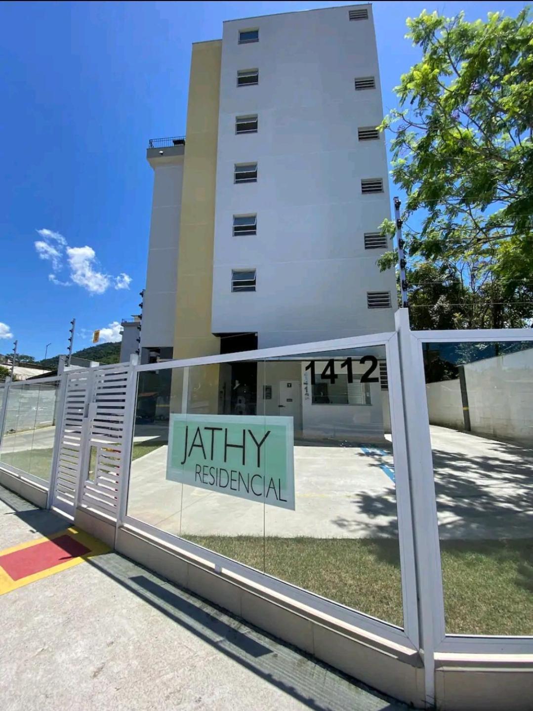 Jathy - Centro, Varanda Gourmet, Ar Condicionado, Piscina E Wi-Fi อูบาตูบา ภายนอก รูปภาพ