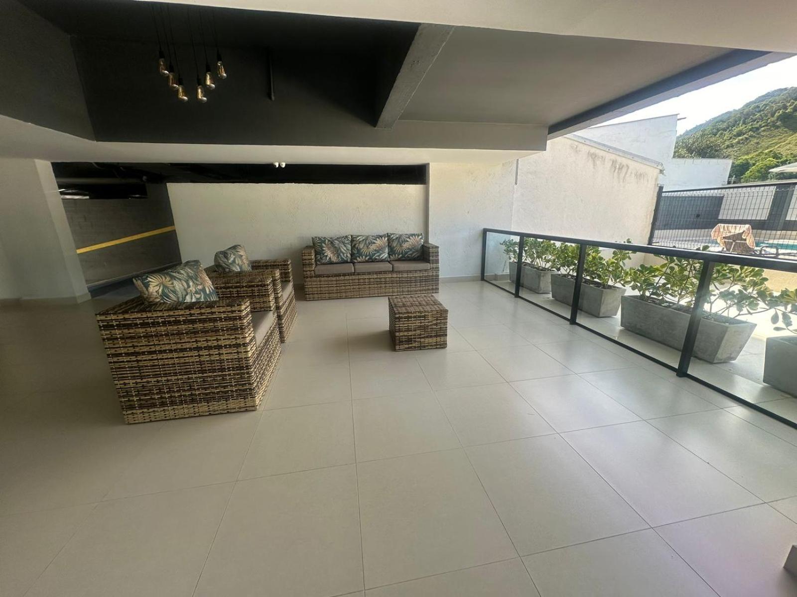 Jathy - Centro, Varanda Gourmet, Ar Condicionado, Piscina E Wi-Fi อูบาตูบา ภายนอก รูปภาพ