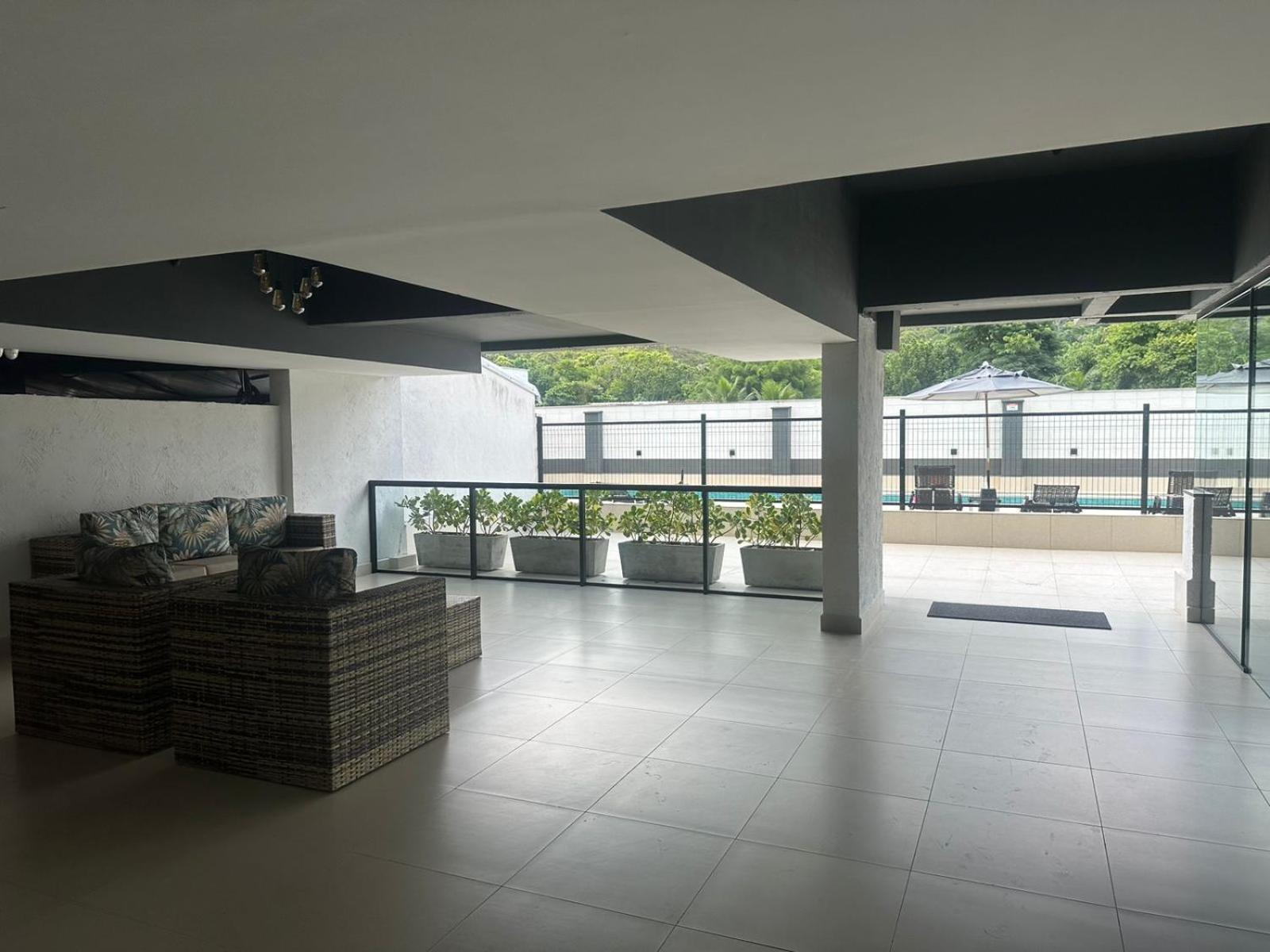 Jathy - Centro, Varanda Gourmet, Ar Condicionado, Piscina E Wi-Fi อูบาตูบา ภายนอก รูปภาพ
